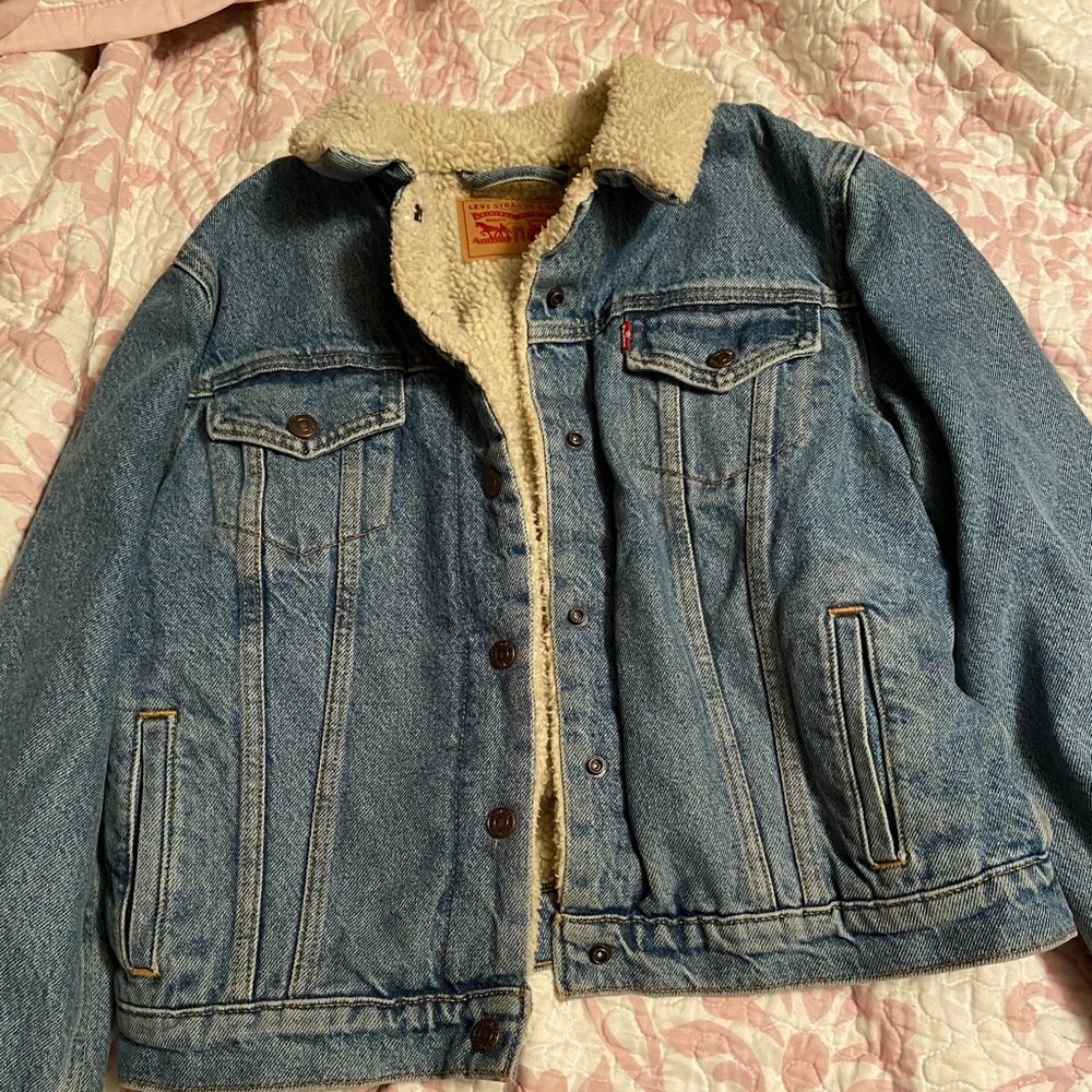 levi’s sherpa jean jacket